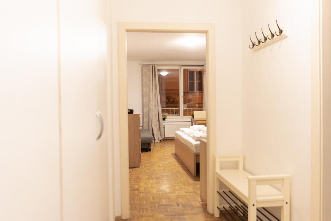 Central Living - Stephansdom Apartments فيينا الغرفة الصورة