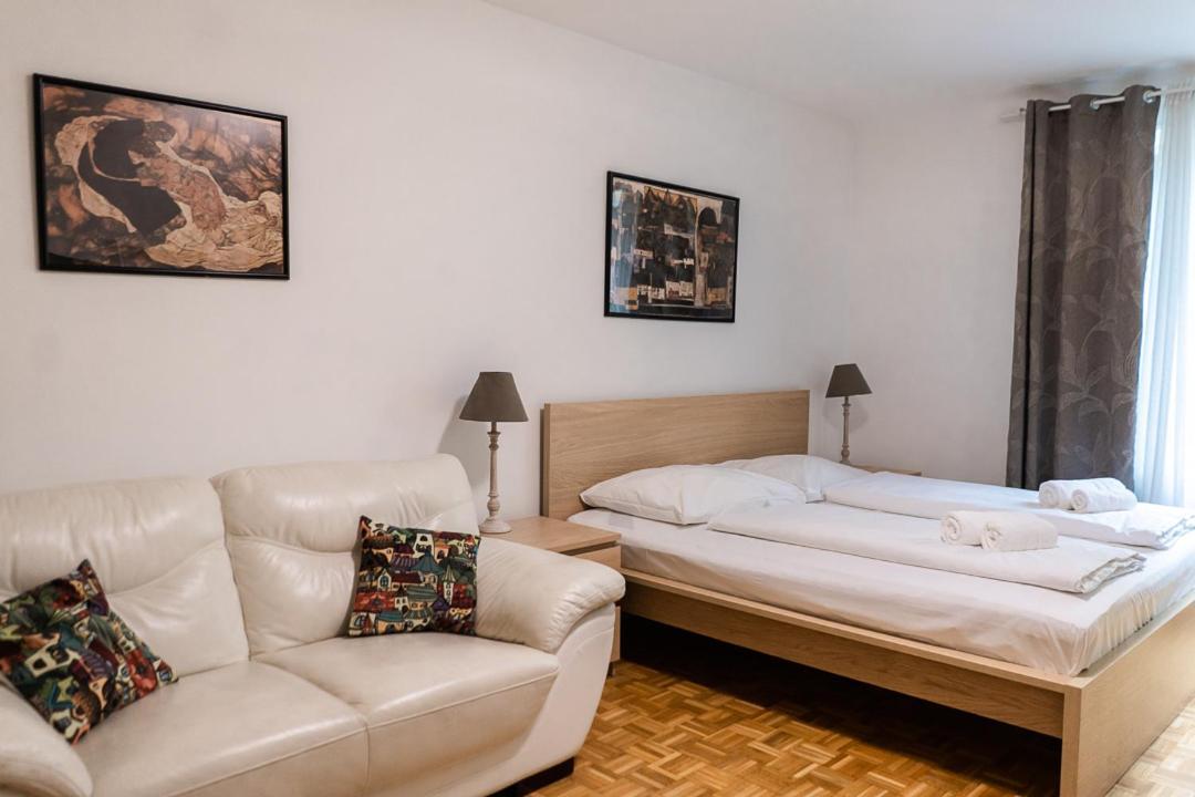 Central Living - Stephansdom Apartments فيينا الغرفة الصورة